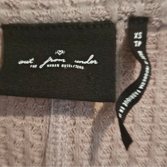 Urban Outfitters Out From Under Jojo Waffle Knit Button Front Tie Slouch… - Picture 4 of 5